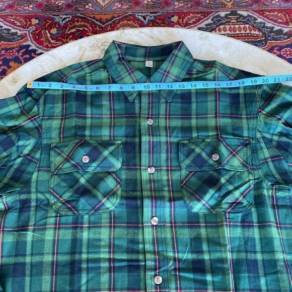 NEW! 100% Cotton Flannel Plaid Button Down Shirt - Picture 8 of 11